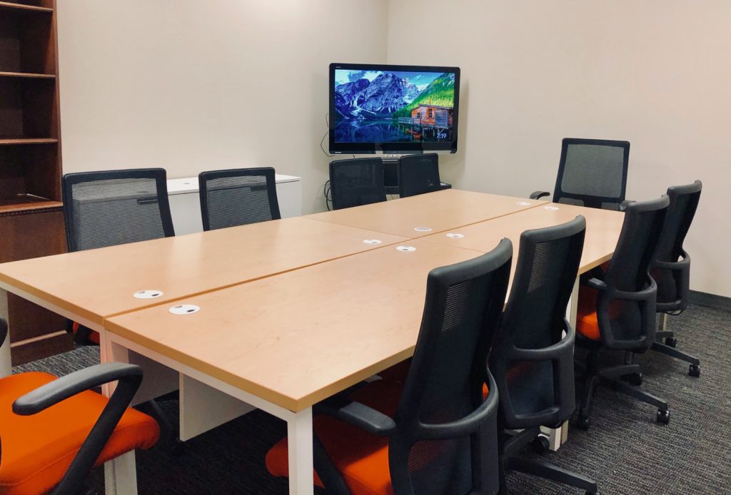 Small conference room for up to 6 people at Pioneer Office Suites in Bethesda, MD